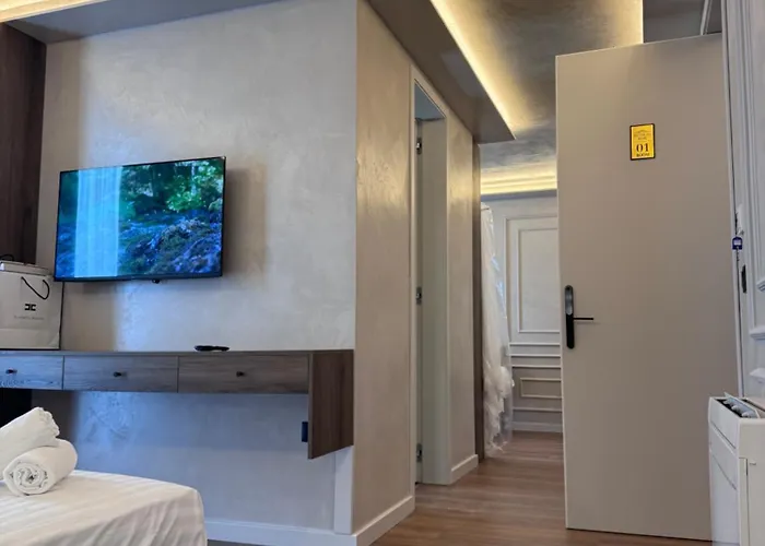 מלון Olea Glass טיראנה